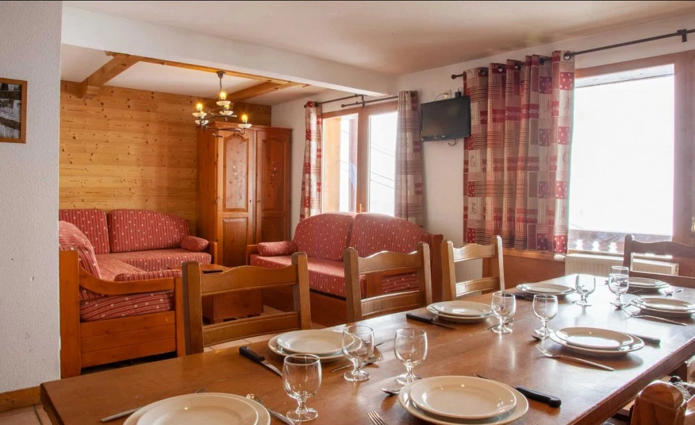 Les Balcons de Val Thorens 5-kamer apt. voor max. 10 pers.  SUPERIEUR 3 eethoek, tafel, woonkamer