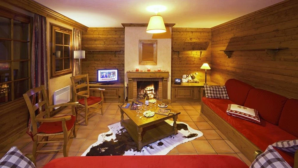 Les Chalets du Soleil AUTHENTIQUES - openhaard en zitbank