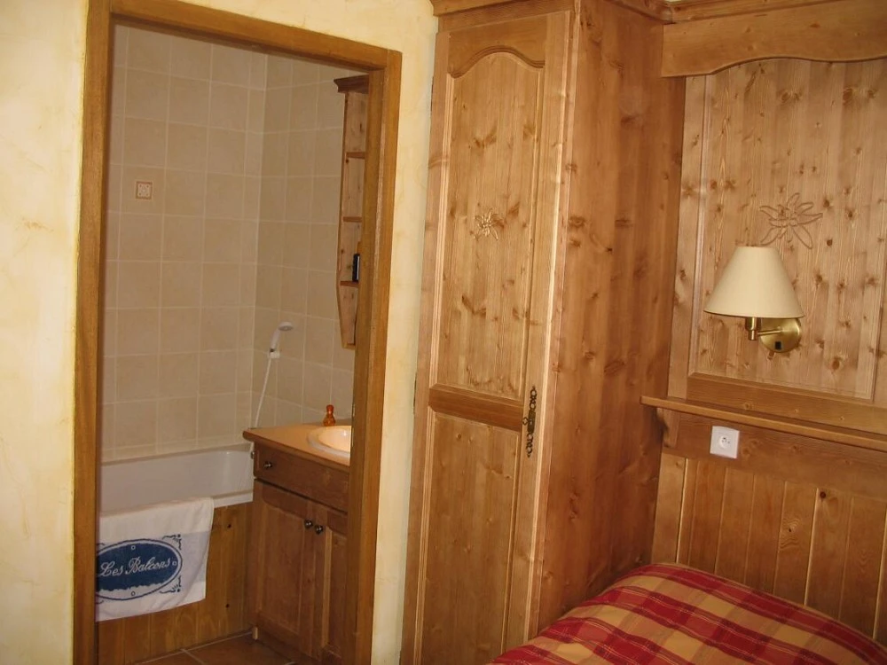 Les Balcons de Village badkamer