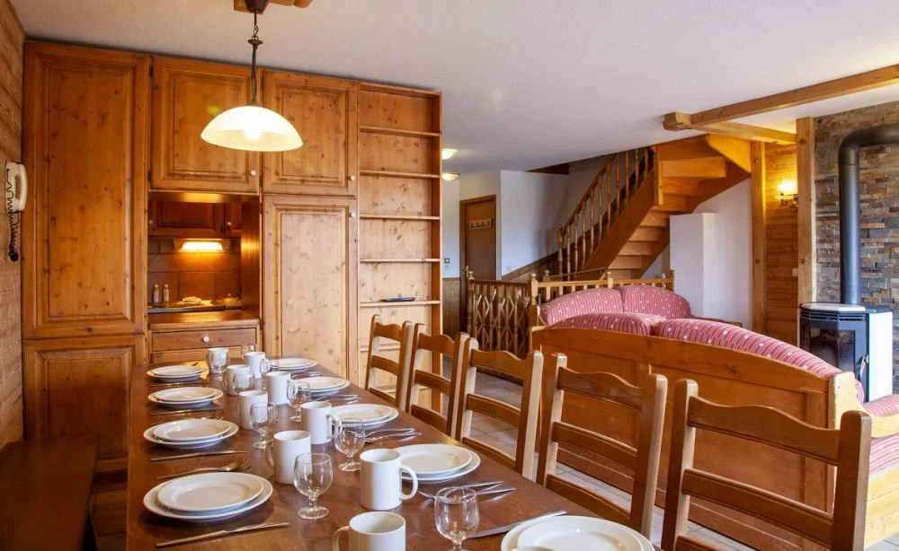 Les Balcons de Val Thorens Spa 9-kamer apt. voor max. 16 pers. 2 eethoek, woonkamer