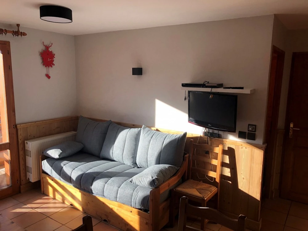 Chalet 6 Les Balcons - 3-kamer apt. voor max. 6 pers. | BAL632 - woonkamer met tv en bank