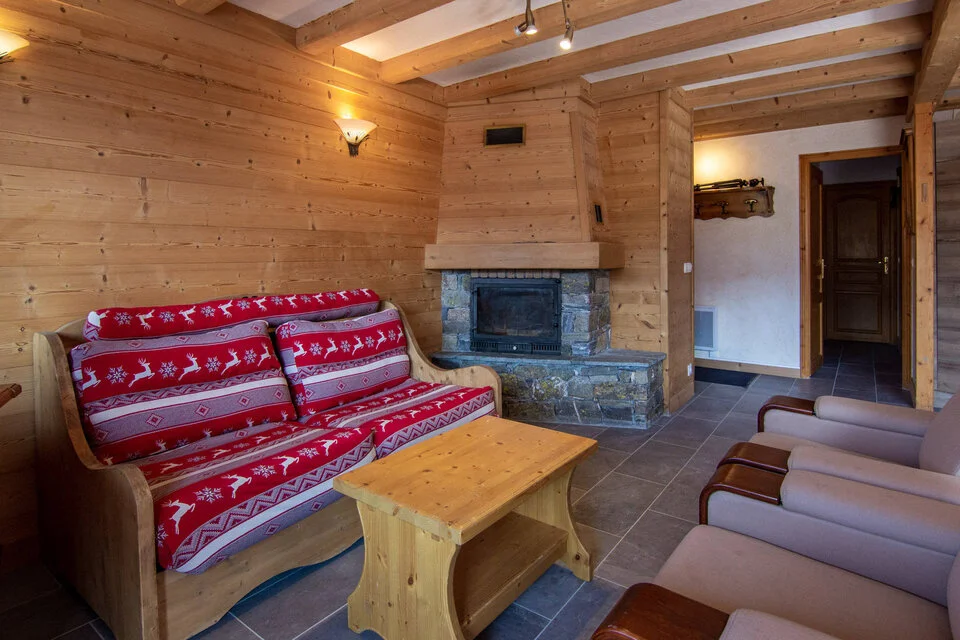 Chalet Bouquetin - woonkamer met openhaard