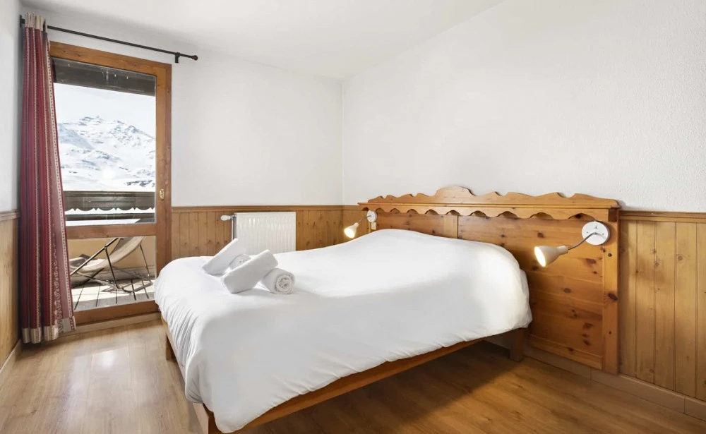 Les Balcons de Val Thorens Spa 6-kamer apt. voor max. 12 pers. slaapkamer, bed, balkon