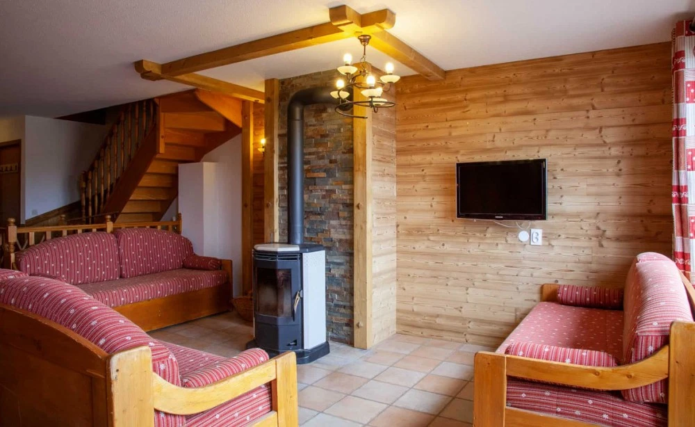 Les Balcons de Val Thorens Spa 8-kamer apt. voor max. 16 pers. woonkamer met trap, tv