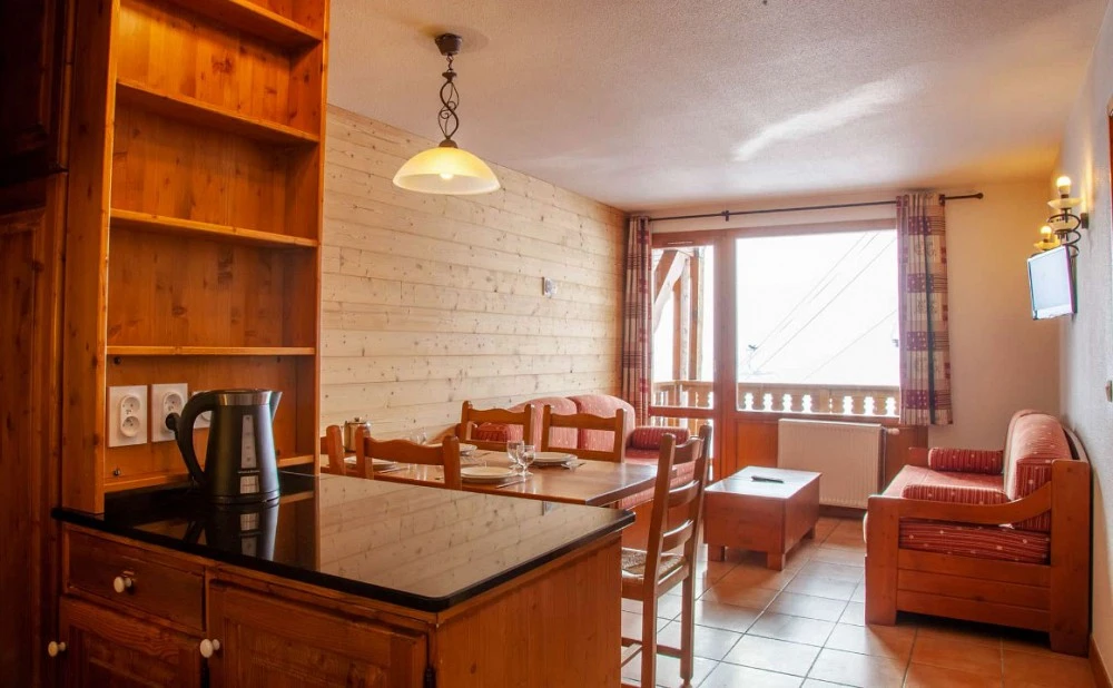 Les Balcons de Val Thorens - 2-kamer apt. voor max. 2 pers. 2 woonkamer keuken balkon
