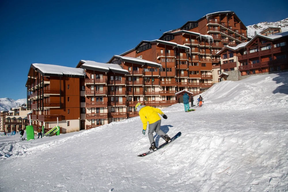 Le Cheval Blanc - piste voor het chalet